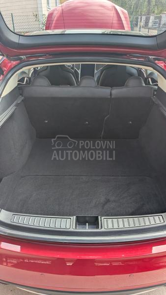 Tesla Model S 85
