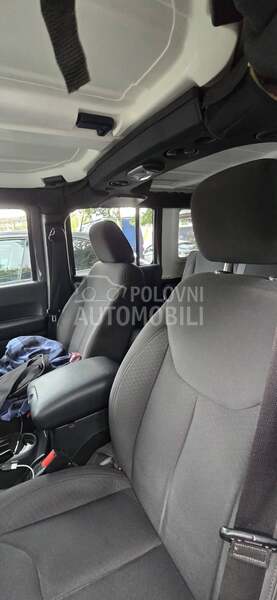 Jeep Wrangler Sport 3.6 V6