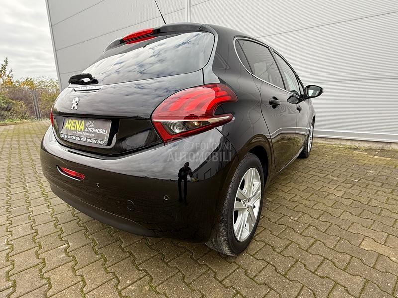 Peugeot 208 1.2 ALLURE/6 BRZ