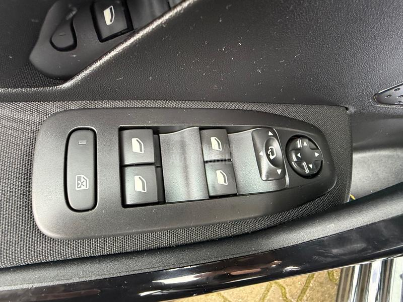 Peugeot 208 1.2 ALLURE/6 BRZ