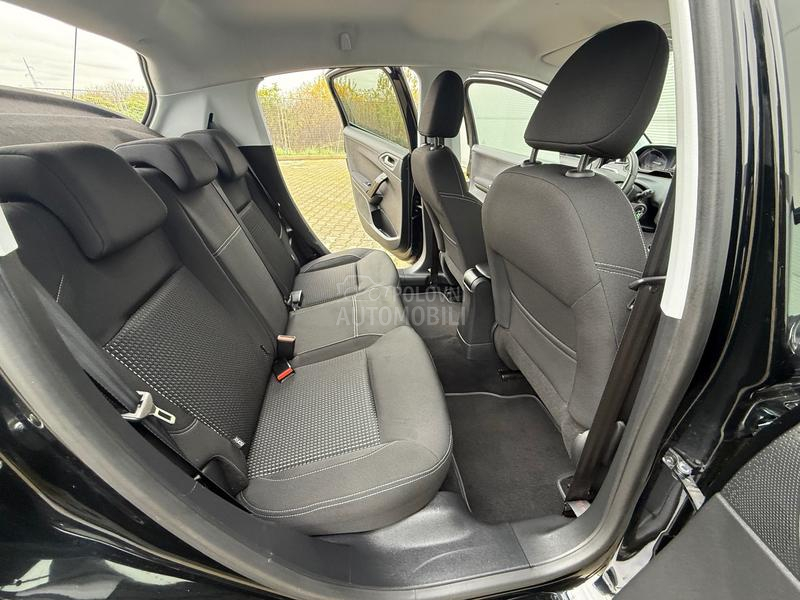 Peugeot 208 1.2 ALLURE/6 BRZ