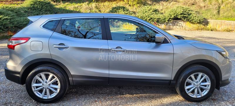 Nissan Qashqai 1.2DIG-T TEKNA