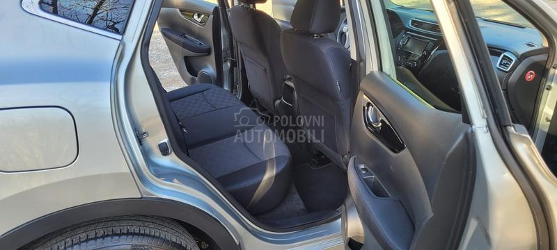 Nissan Qashqai 1.2DIG-T TEKNA