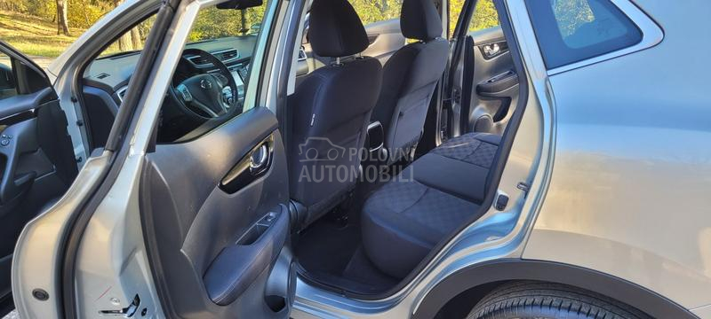 Nissan Qashqai 1.2DIG-T TEKNA