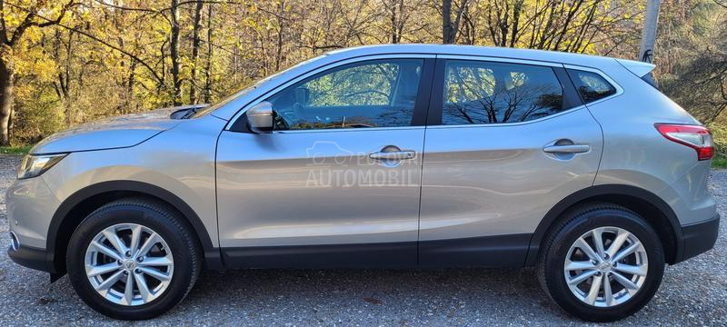 Nissan Qashqai 1.2DIG-T TEKNA