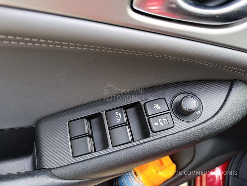 Mazda CX-3 G121 REVOLUTION