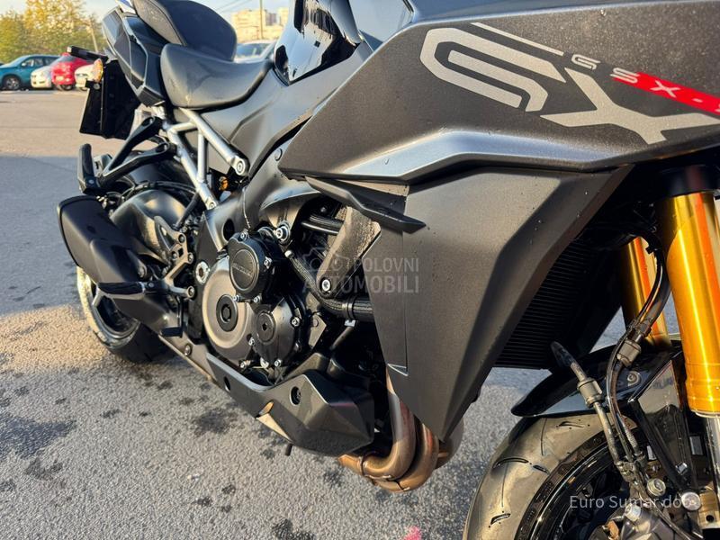 Suzuki GSX-S1000GX M4