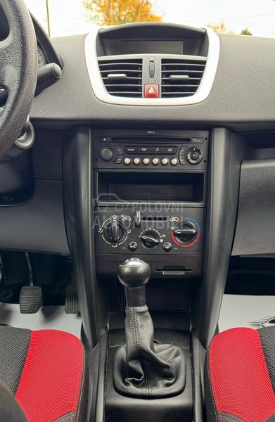 Peugeot 207 1.4 8V TRENDY