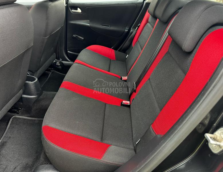 Peugeot 207 1.4 8V TRENDY