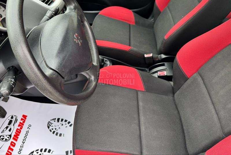 Peugeot 207 1.4 8V TRENDY