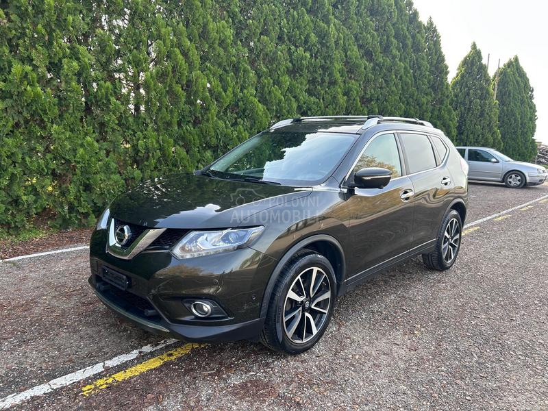 Nissan X-Trail TEKNA 360 7 sed
