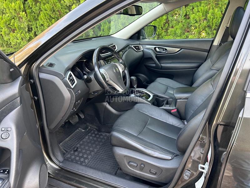 Nissan X-Trail TEKNA 360 7 sed