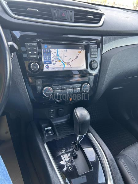 Nissan X-Trail TEKNA 360 7 sed