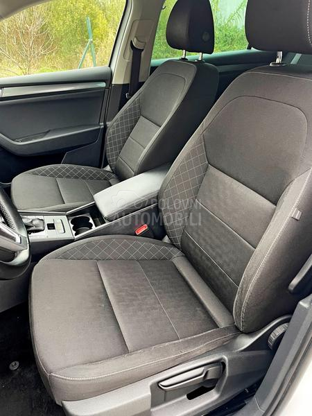 Škoda Superb 1.6 TDI  DSG