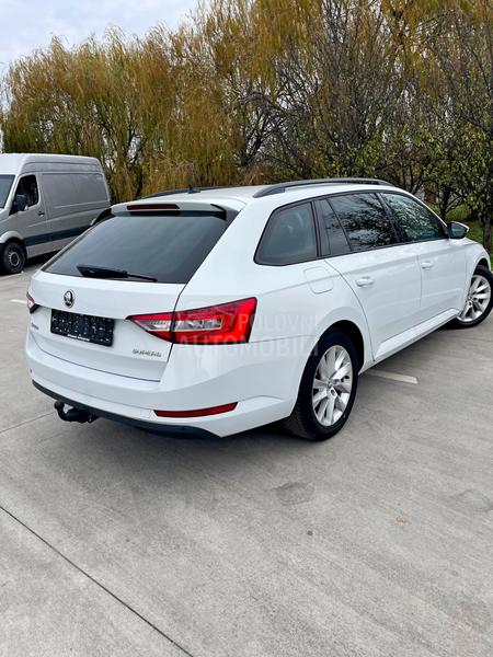 Škoda Superb 1.6 TDI  DSG