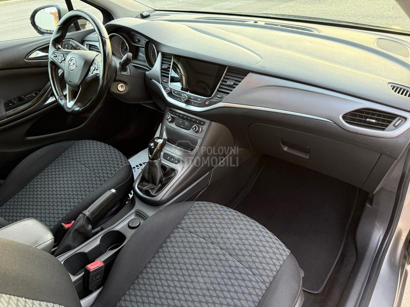 Opel Astra K 1.6cdti/SIBER/LED/