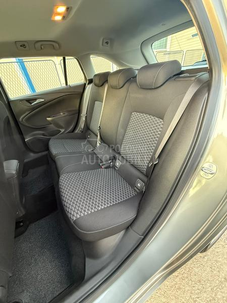 Opel Astra K 1.6cdti/SIBER/LED/