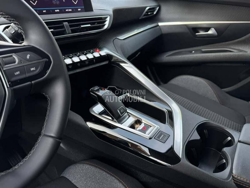 Peugeot 3008 1.2 AUT/VIRTUAL