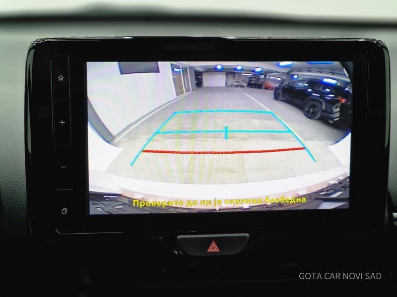 Toyota Yaris 1.5 VVT-i LUNA