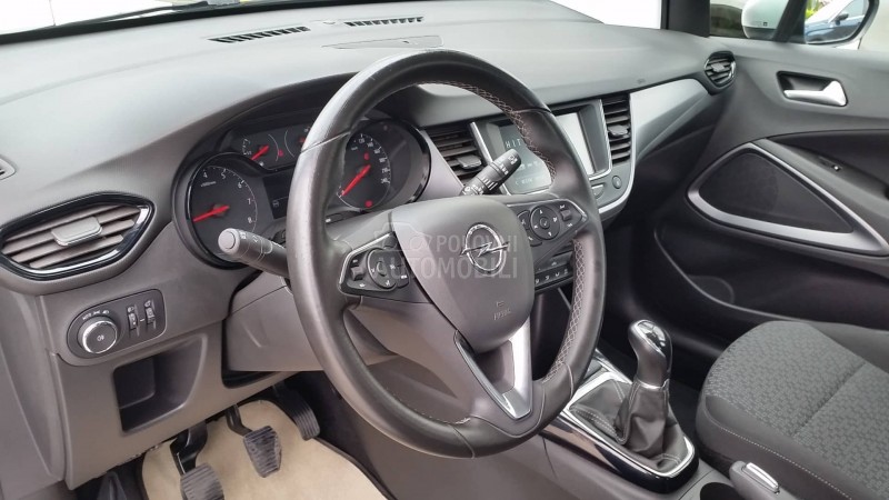 Opel Crossland X  1.2 ENYOJ / 112.000k