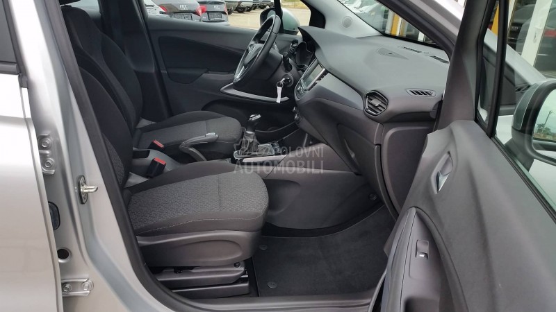 Opel Crossland X  1.2 ENYOJ / 112.000k