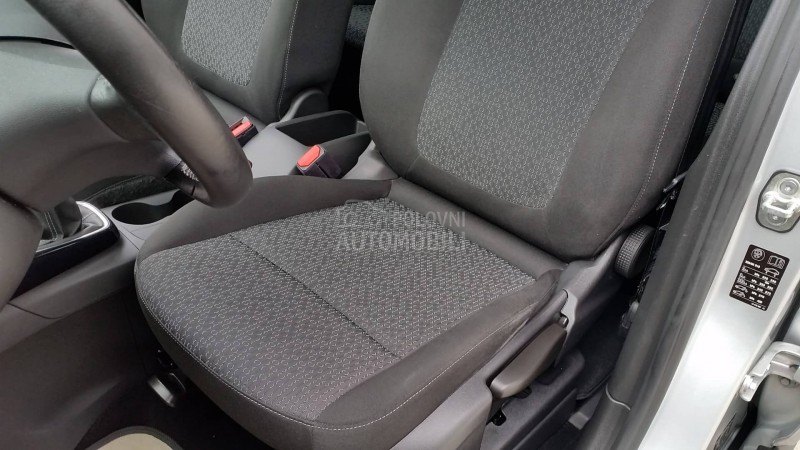 Opel Crossland X  1.2 ENYOJ / 112.000k