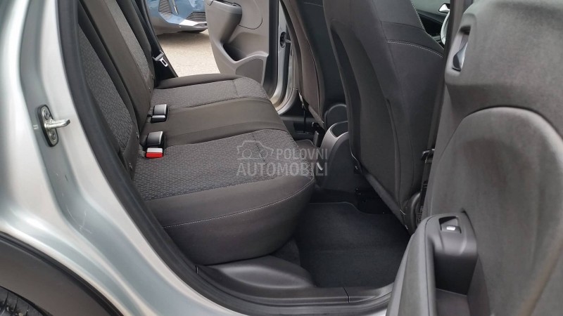 Opel Crossland X  1.2 ENYOJ / 112.000k