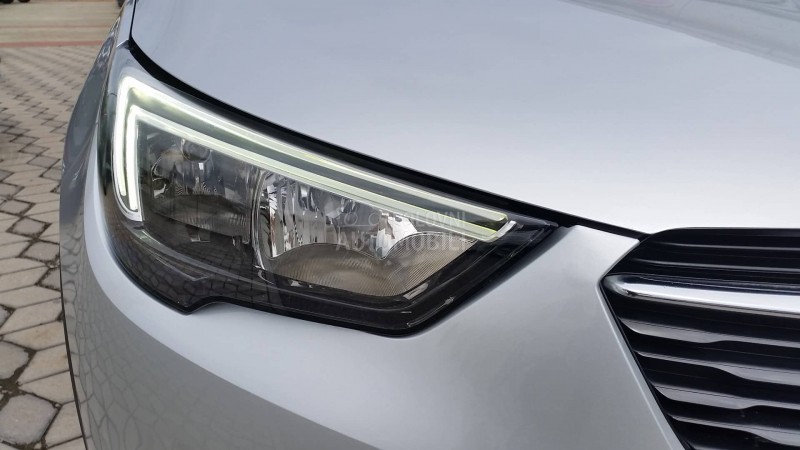 Opel Crossland X  1.2 ENYOJ / 112.000k