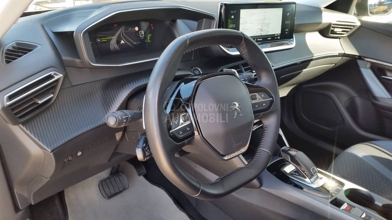 Peugeot 2008 ALLURE/89.200k/AUT