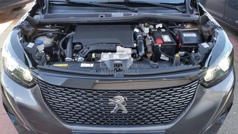 Peugeot 2008 ALLURE/89.200k/AUT