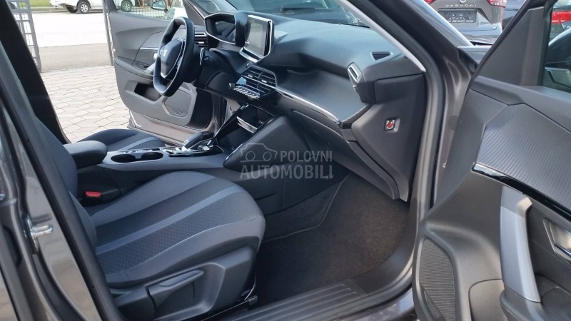 Peugeot 2008 ALLURE/89.200k/AUT