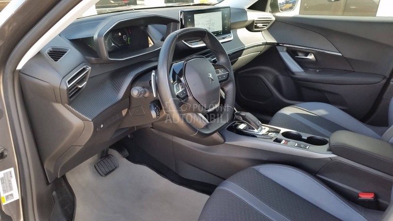 Peugeot 2008 ALLURE/89.200k/AUT
