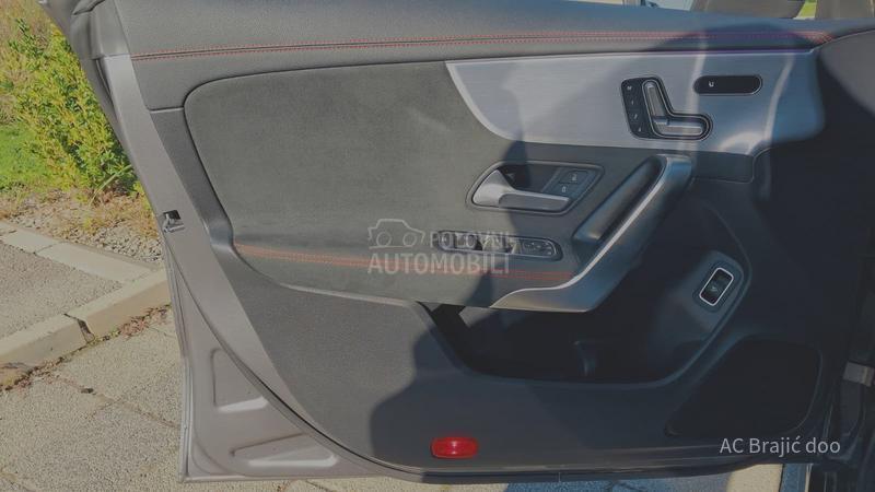 Mercedes Benz CLA 180 1.5 116HP AT