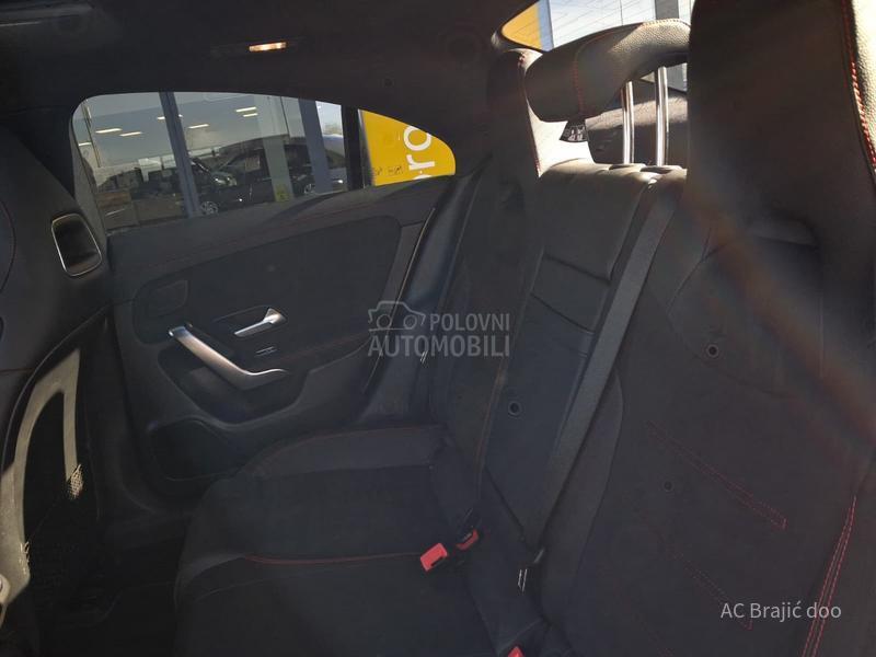 Mercedes Benz CLA 180 1.5 116HP AT