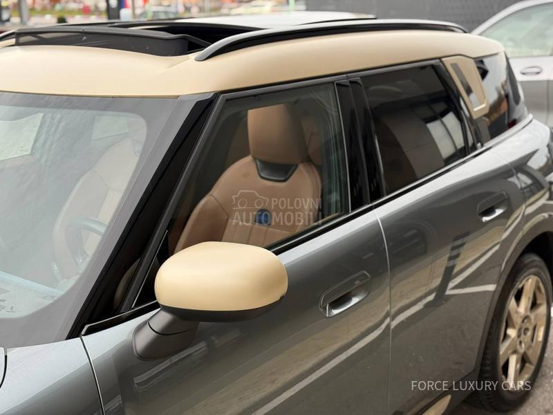 MINI Countryman C