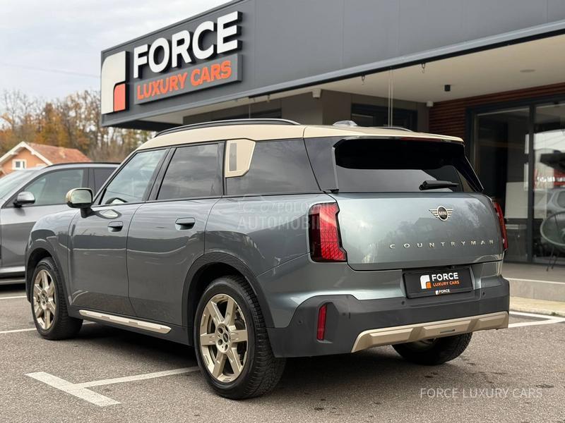 MINI Countryman C
