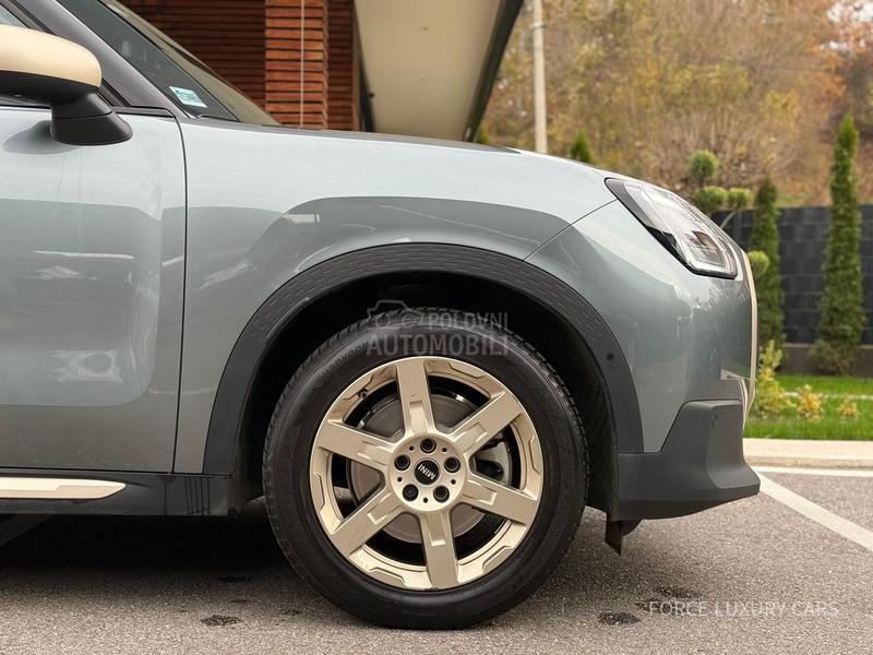 MINI Countryman C