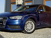 Audi A3 1.6TDi S-line Matrix