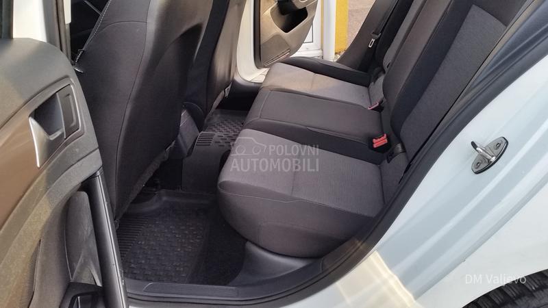 Volkswagen Golf 7 1.6 TDI BESPREK0RAN