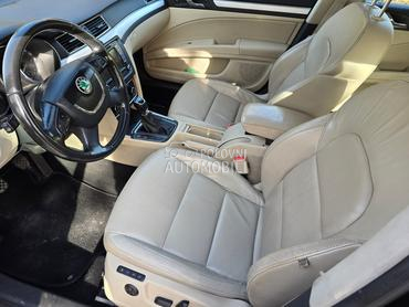 Škoda Superb 2,0 TDI FUL