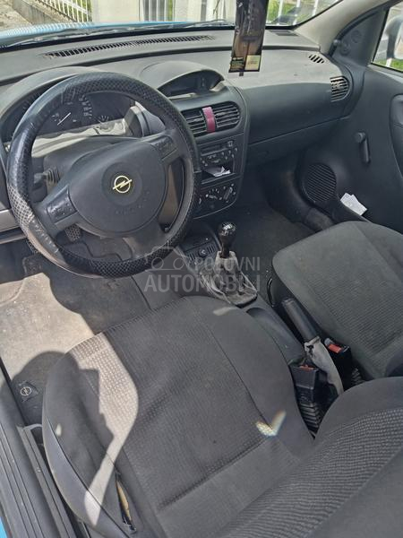 Opel Corsa C 1.0