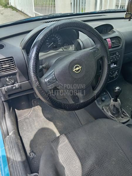 Opel Corsa C 1.0