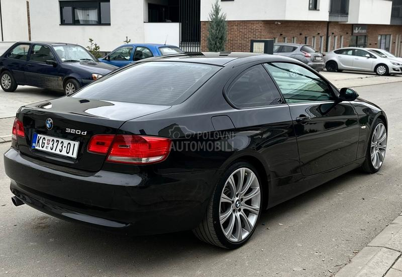 BMW 320 e92