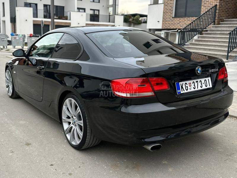 BMW 320 e92