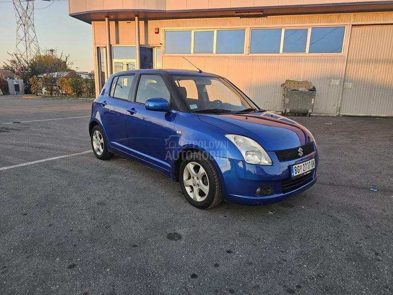 Suzuki Swift vla.snica