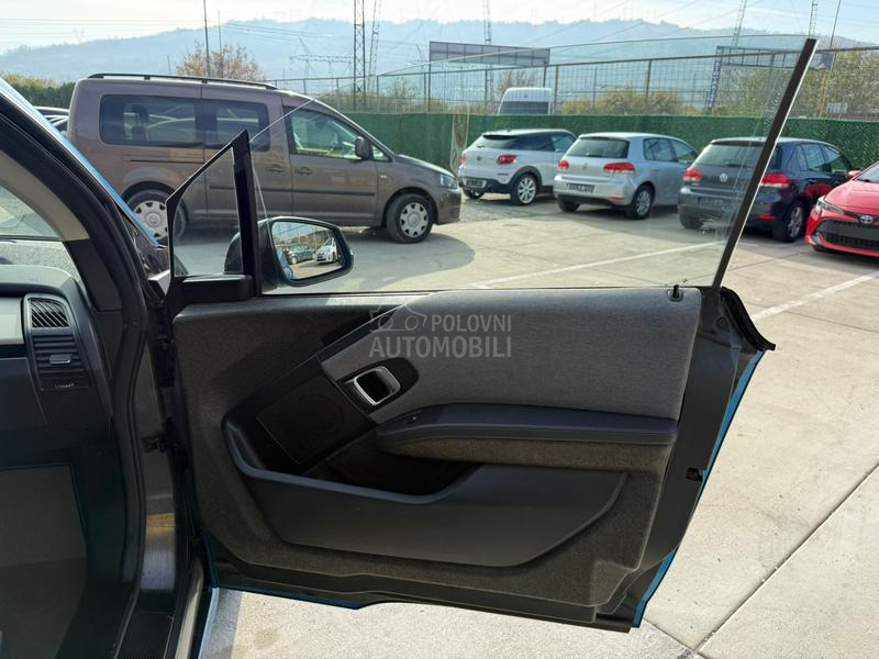 BMW i3 