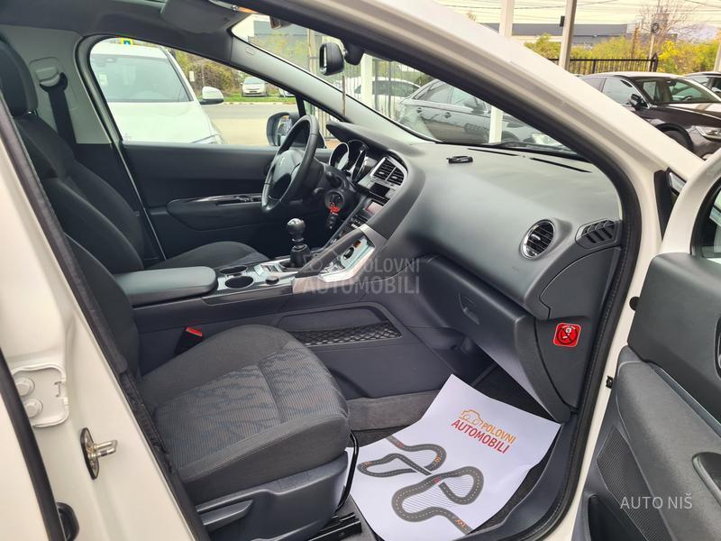 Peugeot 3008 1.6 HDI PREMIUM