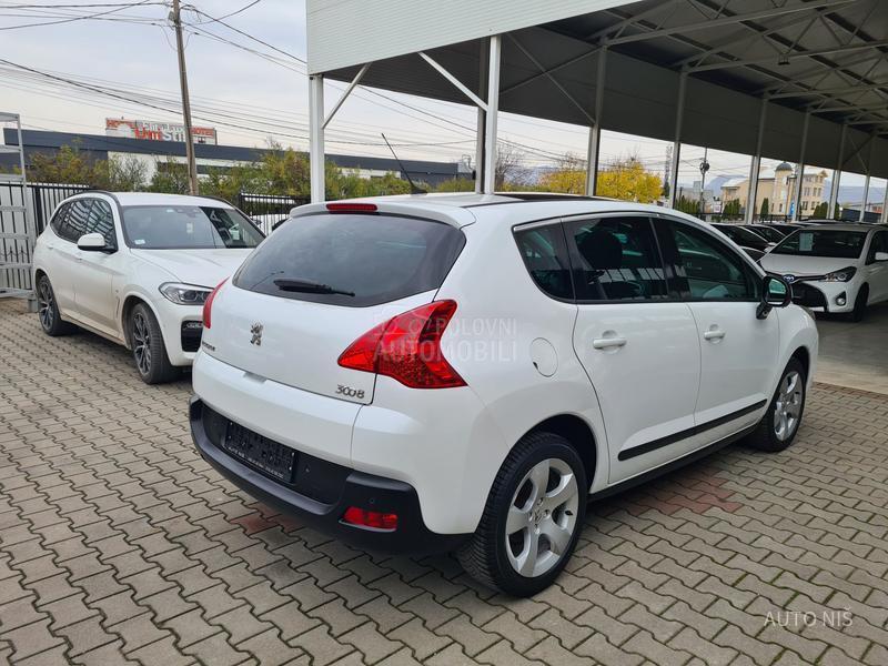 Peugeot 3008 1.6 HDI PREMIUM