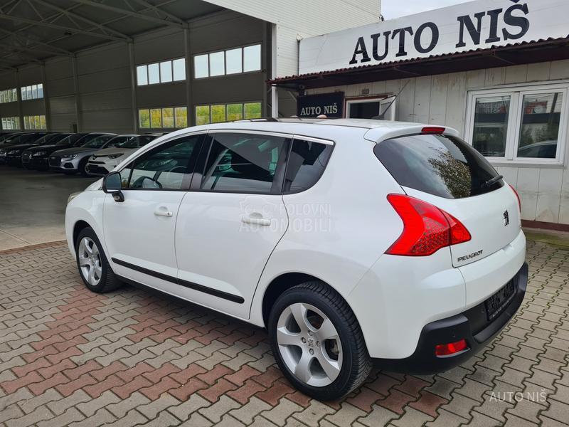 Peugeot 3008 1.6 HDI PREMIUM