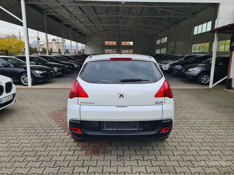 Peugeot 3008 1.6 HDI PREMIUM